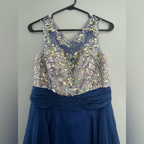 Zachary Alexander  XXXL Prom Dress - Picture 4 of 10